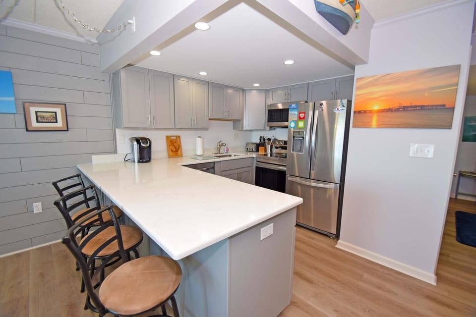 Condo, 2 Bedrooms | Private kitchen | Fridge, microwave, dishwasher, coffee/tea maker