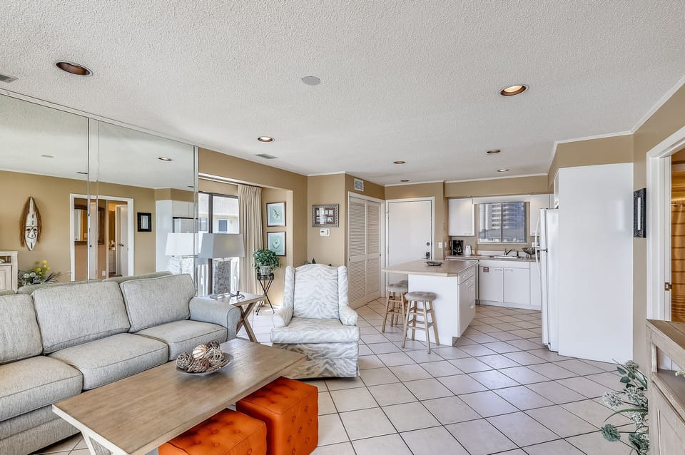 Condo, 1 Bedroom | Living room | TV