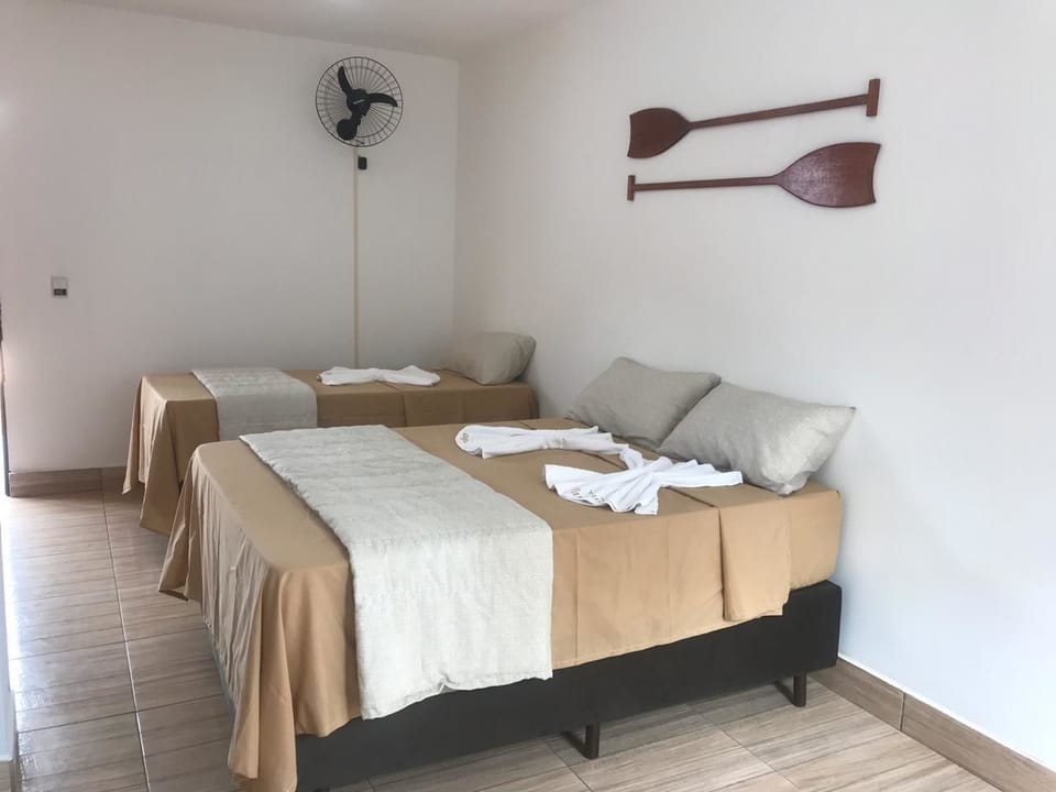 Triple Room, Non Smoking | Free WiFi, bed sheets, wheelchair access