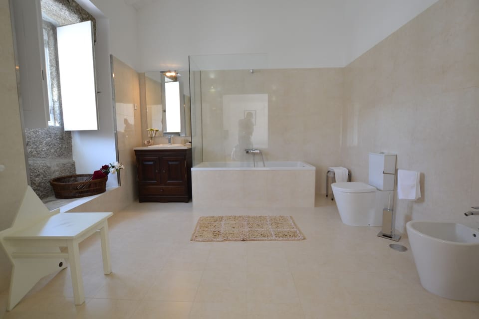 Double or Twin Room | Bathroom | Hair dryer, bidet, towels
