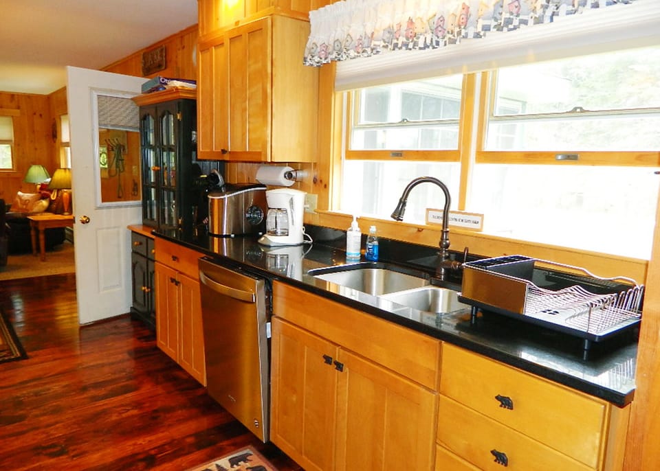full kitchen