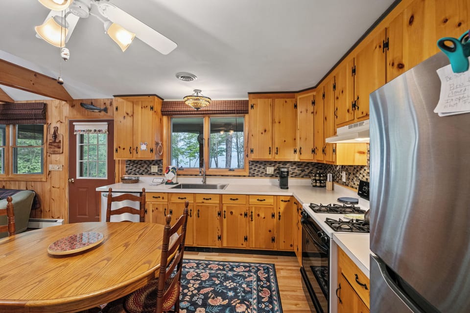 Fully equipped kitchen