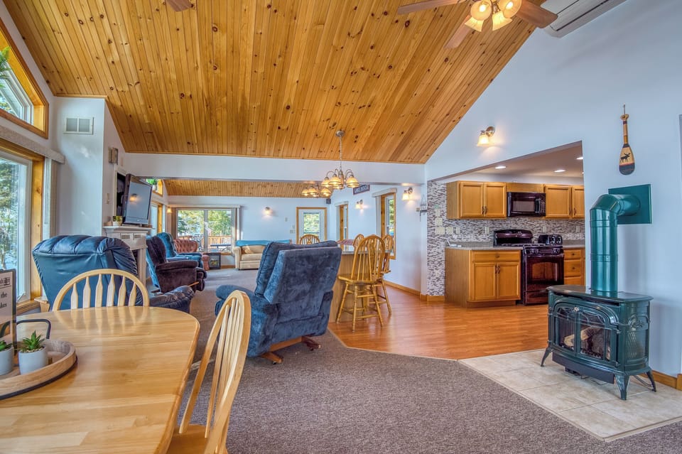 Kitchen/ living area