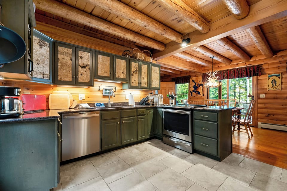 Fully equipped kitchen