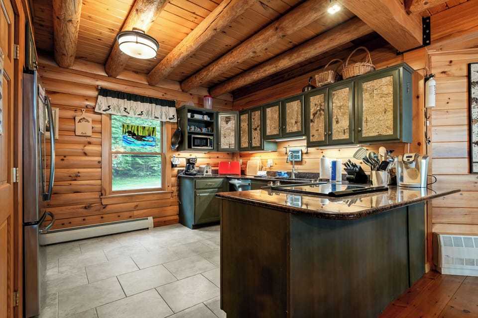Fully equipped kitchen
