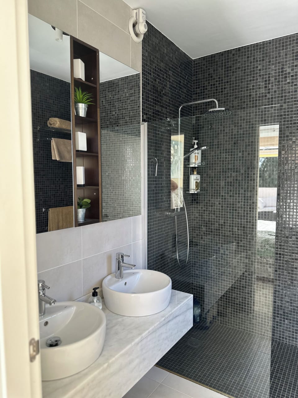 Master en-suite