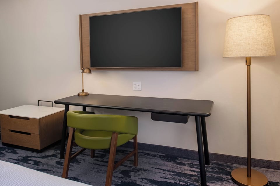 Desk, laptop workspace, iron/ironing board, cribs (free)