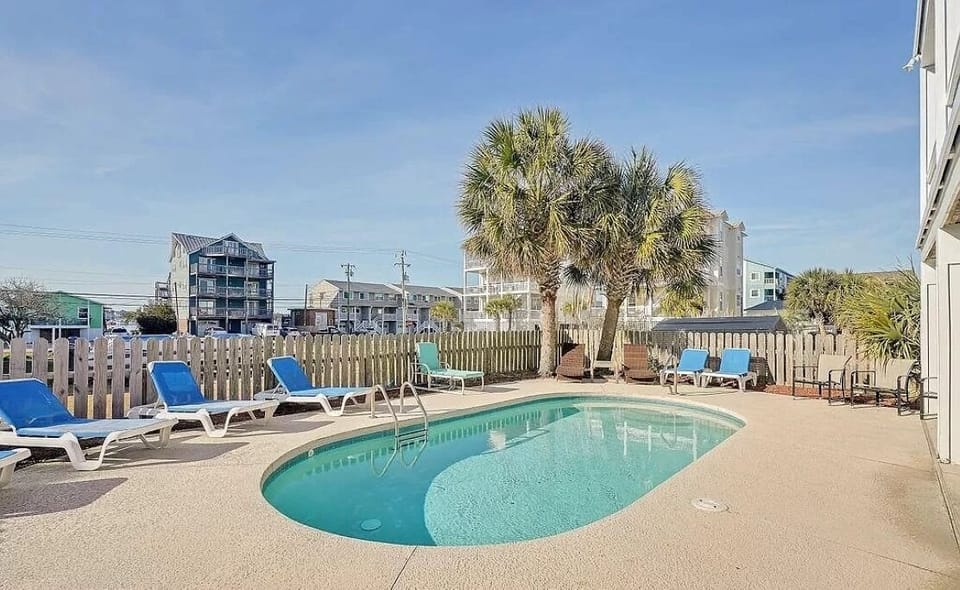 poolside deck