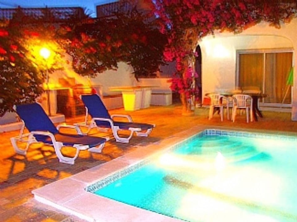 Pool area