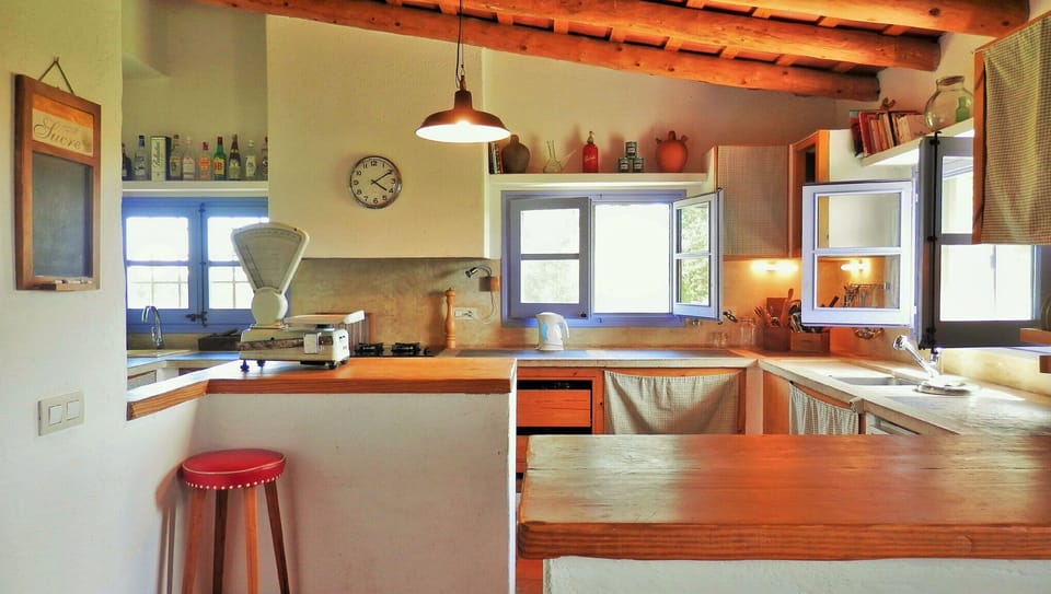 Large open plan kitchen with all the amenities. Adjacent to the dining rooms.