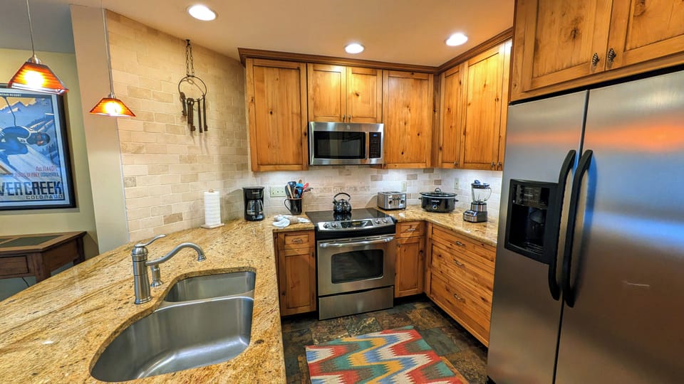 Beaver Creek West Condo A-3 kitchen 