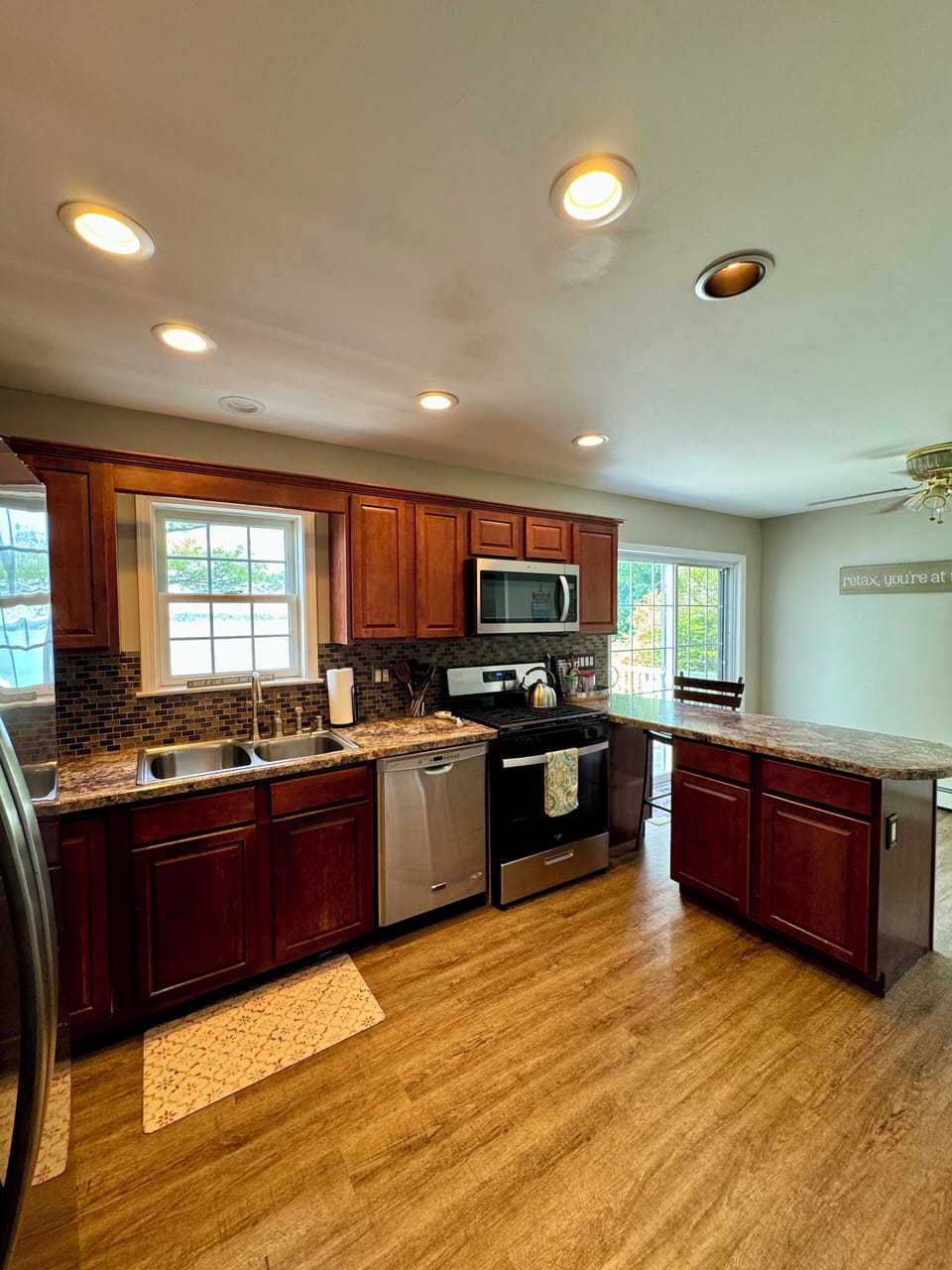 Well-appointed kitchen for quick meals and entertaining