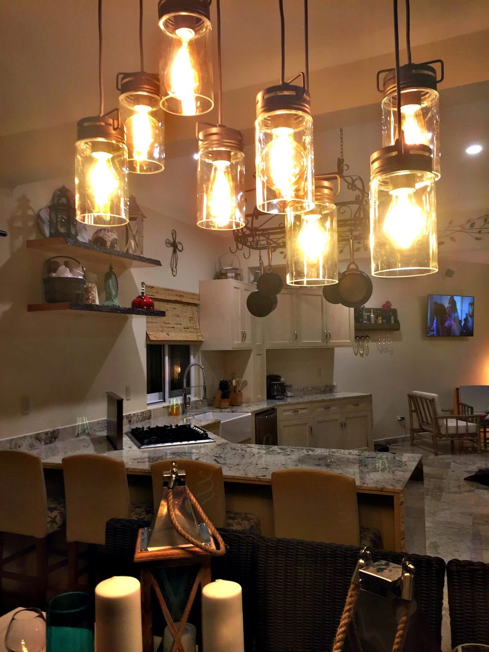  dining area over looking kitchen sit up counter 2Fire extinguisher CO2 detector