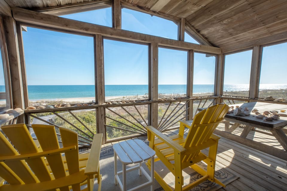 Screened in Porch