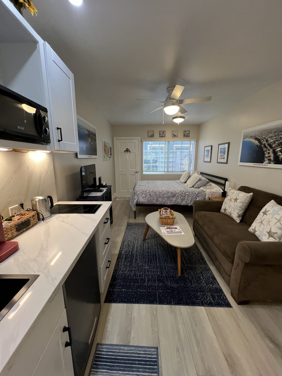 Small Private Apartment Within Walking Distance to Beach, Restaurants & Shops Apartment in Corona Del Mar