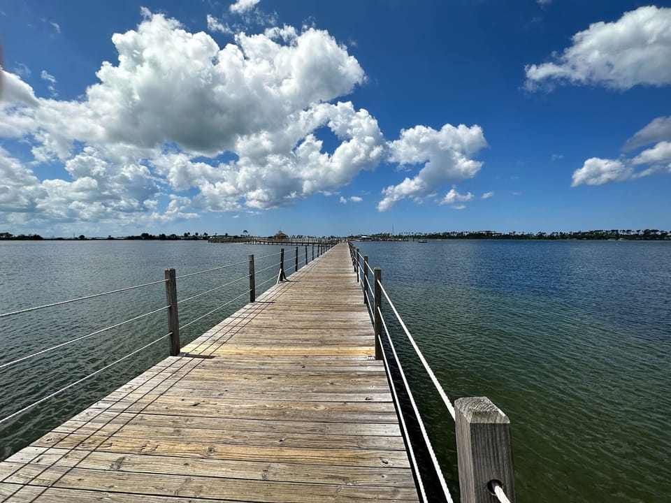 Pier goes to the Restaurant, Private Beach, Catamaran / Pontoon Rentals