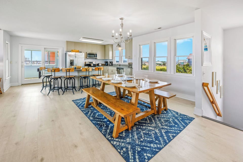 Surf or Sound Realty - 200 - Hardalee - Dining Area -2