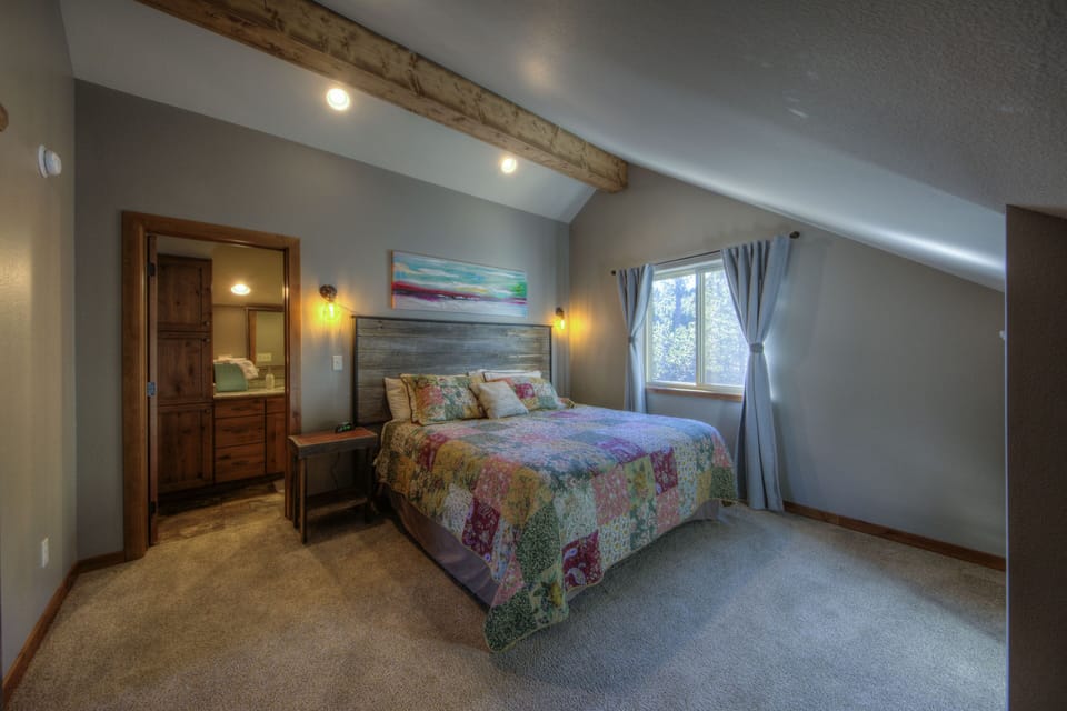Upper Level bedroom