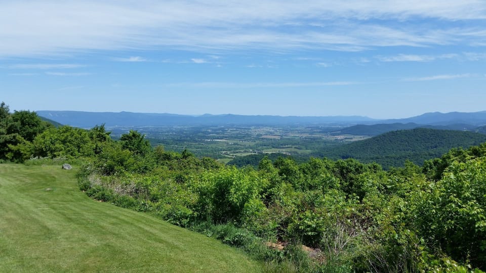 The view from the road to Autumn Ridge
