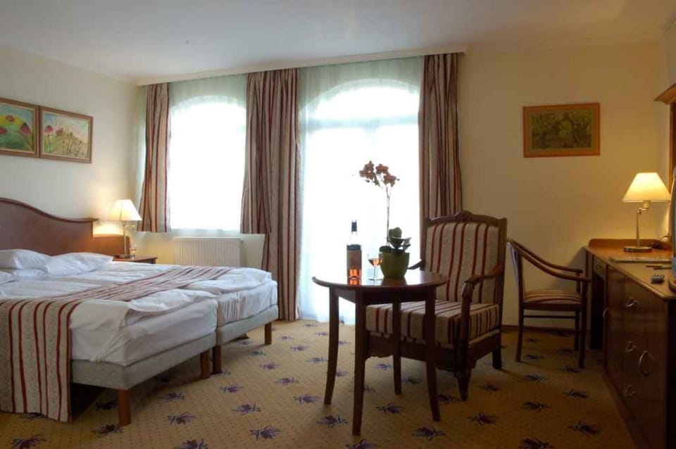 Standard Double or Twin Room | In-room safe, free WiFi, bed sheets