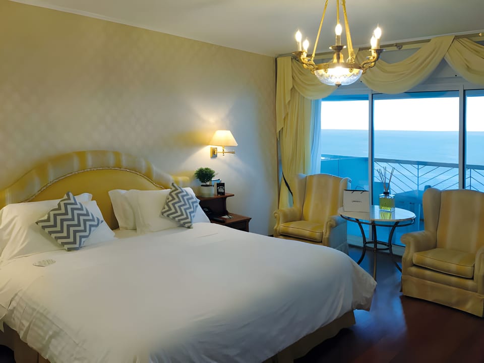 King Double Sea Room (Spa/Club Lounge Access) | Egyptian cotton sheets, premium bedding, down comforters