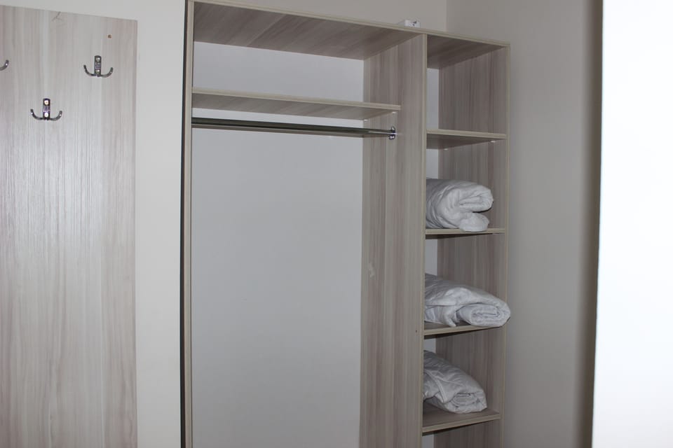 Shower, free toiletries, hair dryer, bathrobes