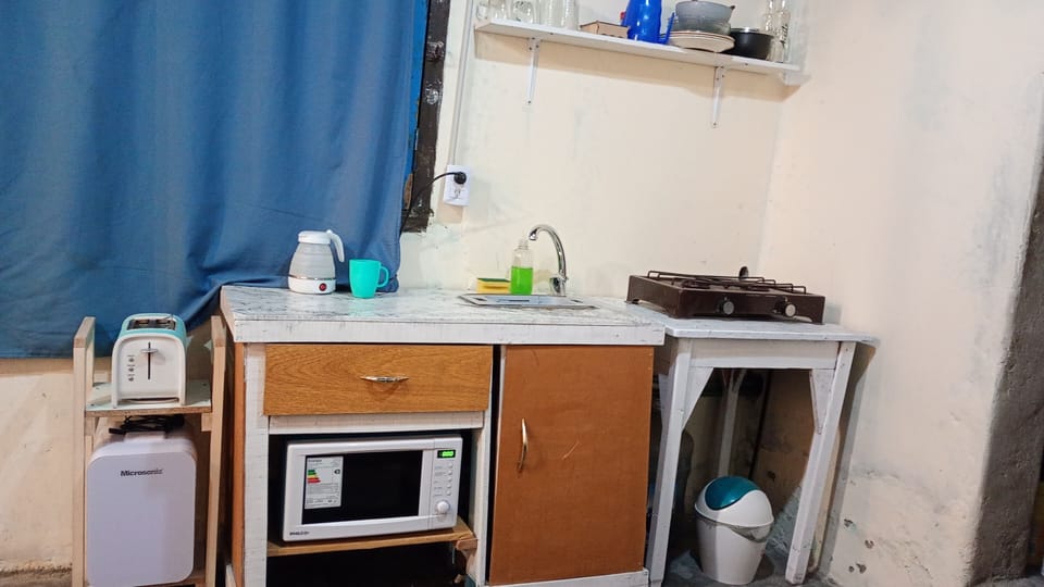 Classic Apartment, 1 Bedroom, Non Smoking, Private Bathroom | Private kitchen | Mini-fridge, microwave, electric kettle, toaster