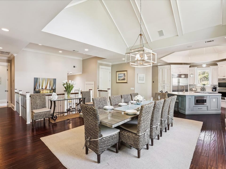 Beautiful Dining Area with Seating for 10 at 18 Sandhill Crane