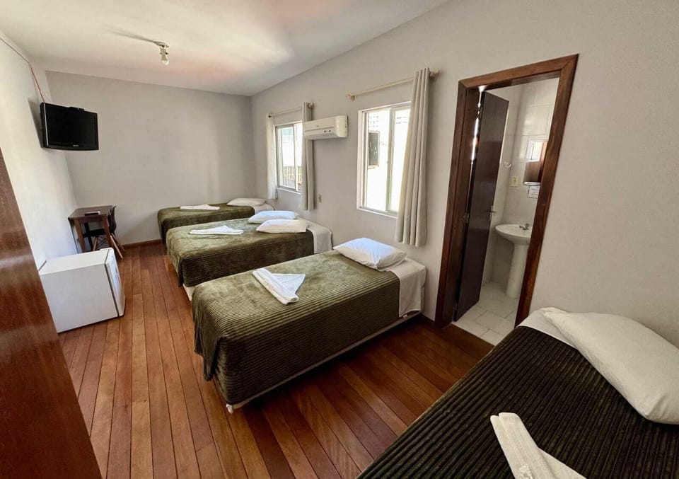 Family Studio | Free WiFi, bed sheets
