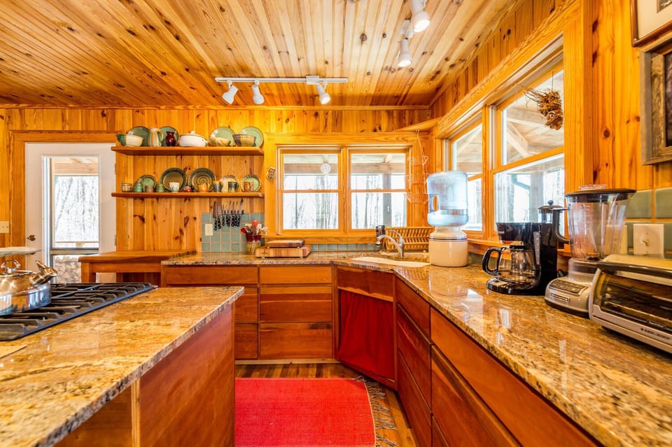 Kitchen Prep Area