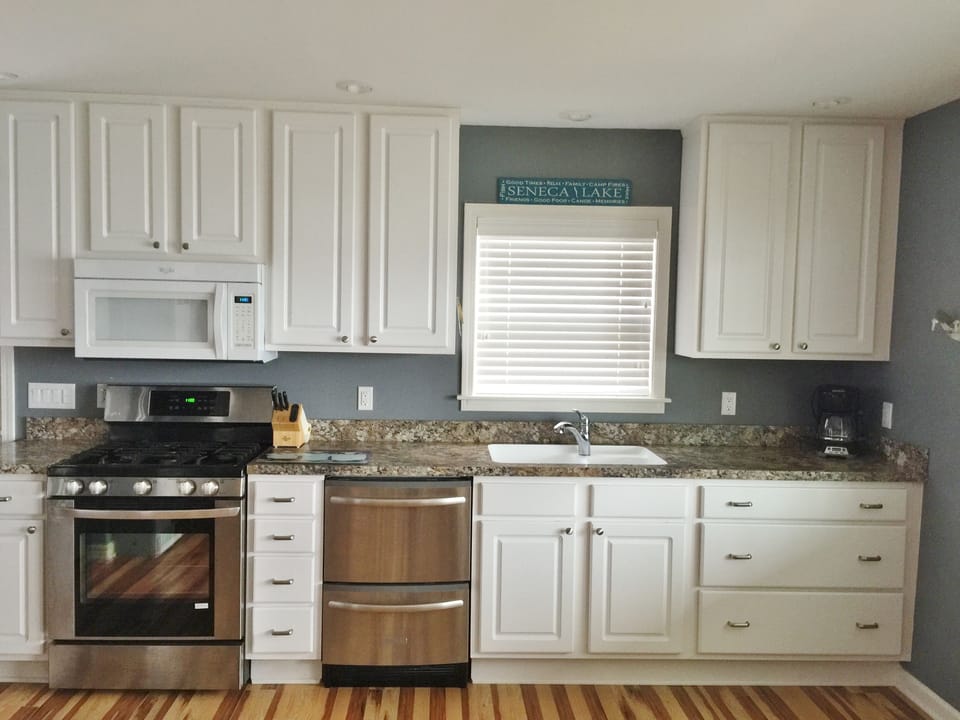 More kitchen