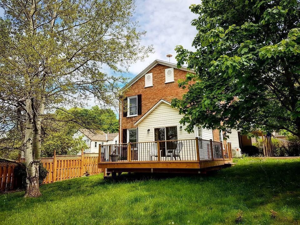 Bridge Street - Prince Edward County | Welcome to the Dans