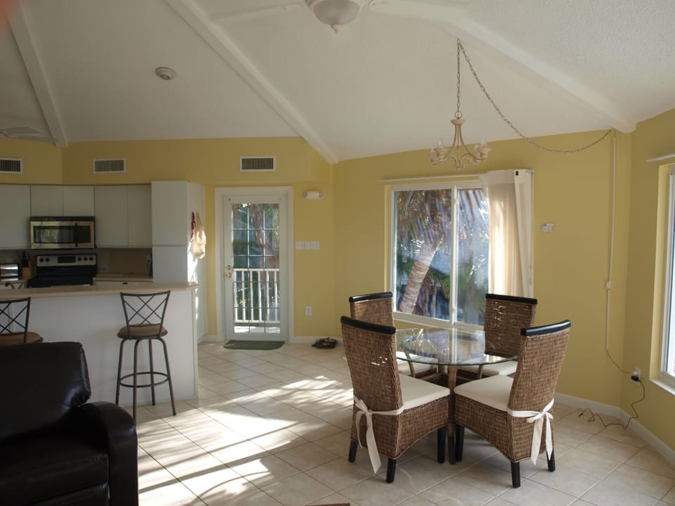 Dining Area Overlooks Pool and Cove