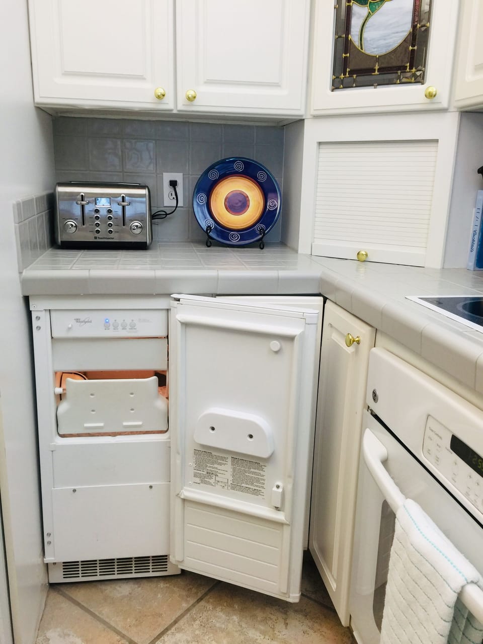 Whirlpool Ice Maker