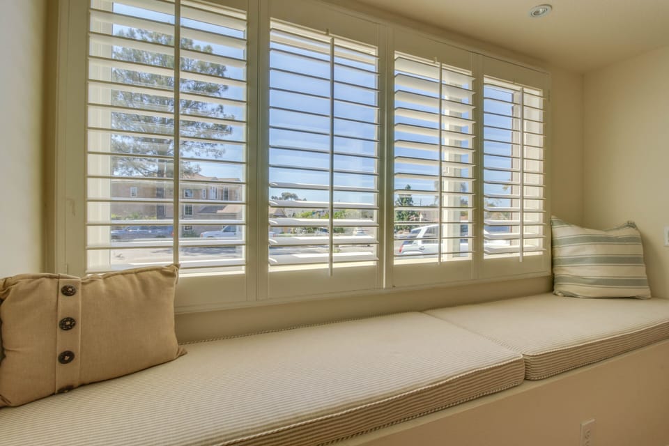 Window seat in master suite