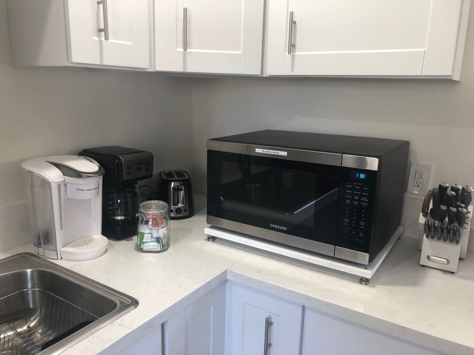 Microwave, Coffee Maker and Keurig - complimentary coffee