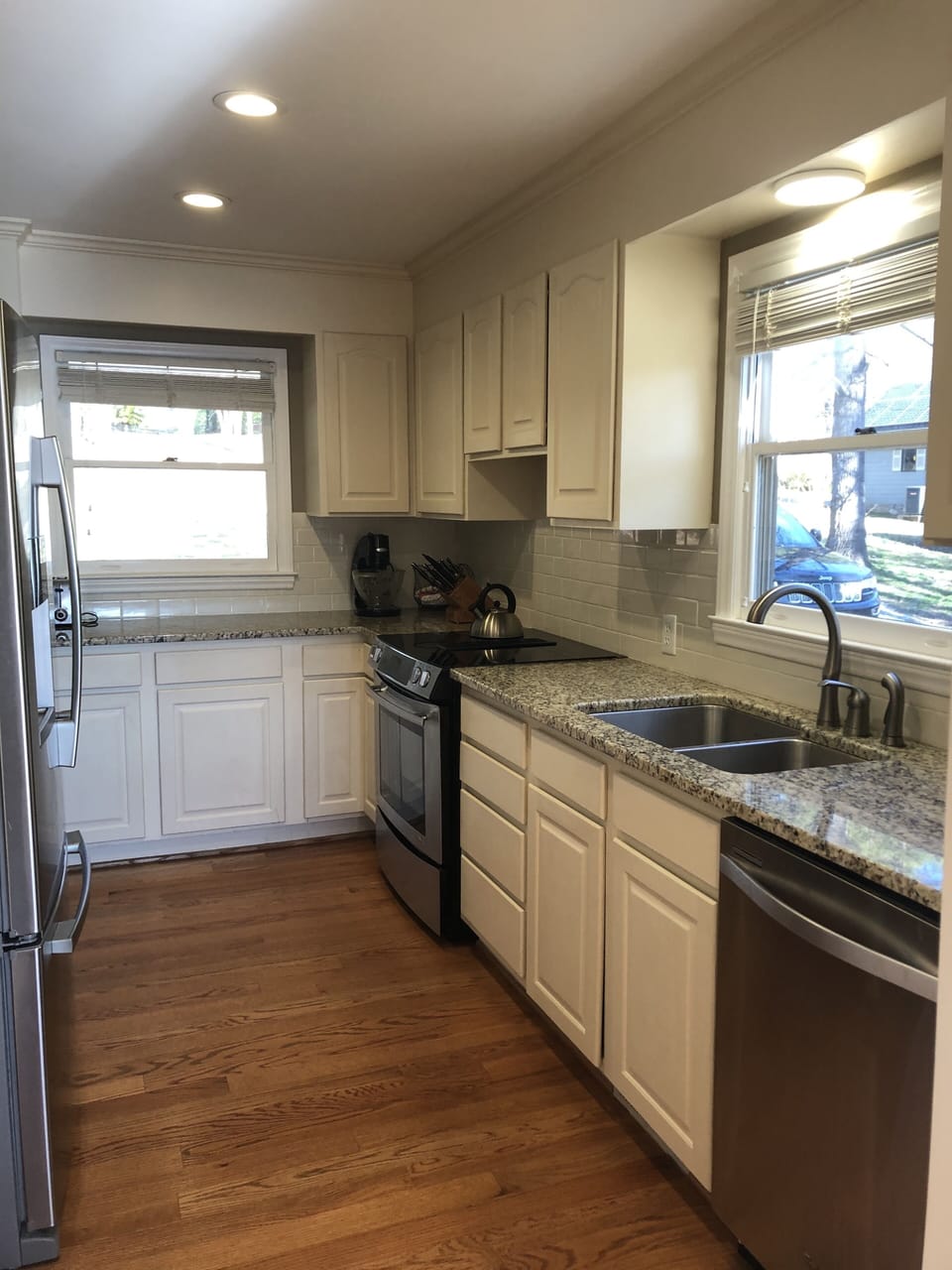 Kitchen 1
