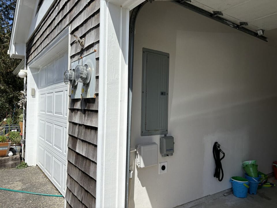 Exterior - garage with EV Plug-in