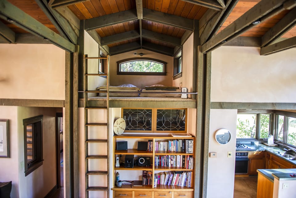 Sleeping loft