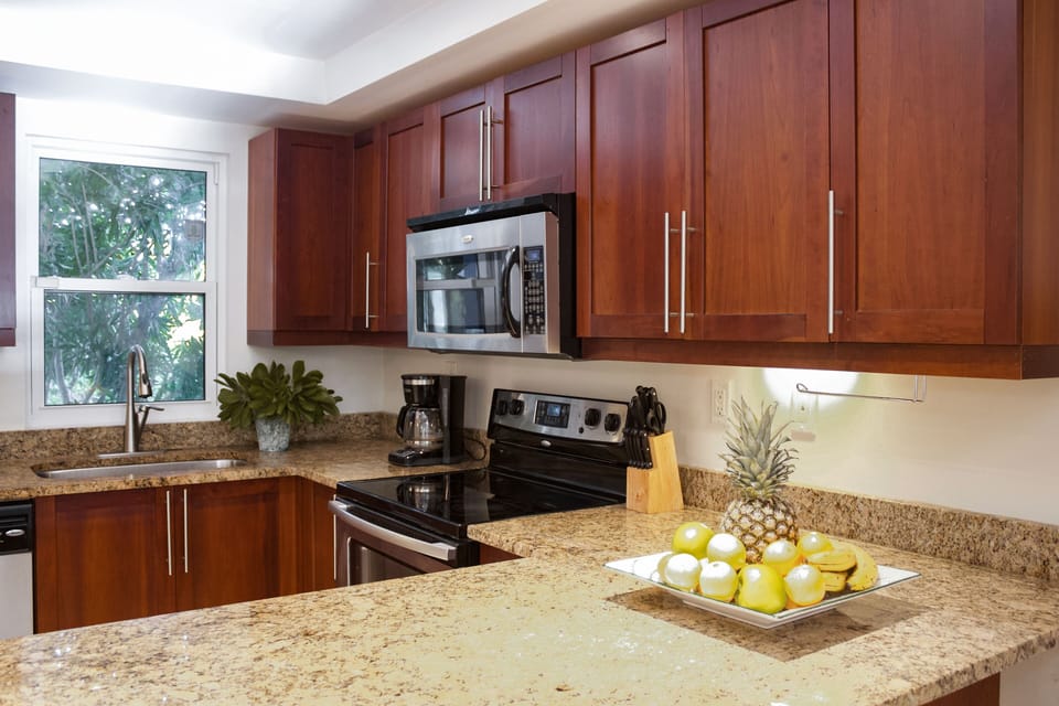Kitchen and Bar