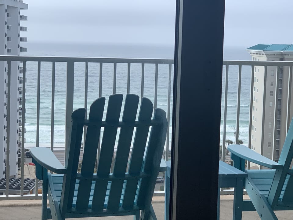 Our be solid Adironback chairs on the balcony - great for ocean-gazing!