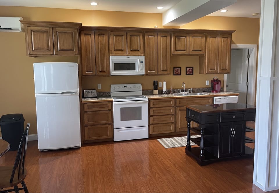Fully equipped kitchen