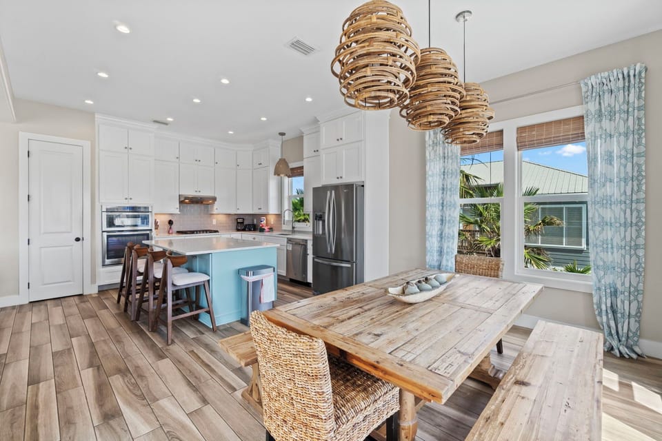 Dining and kitchen area