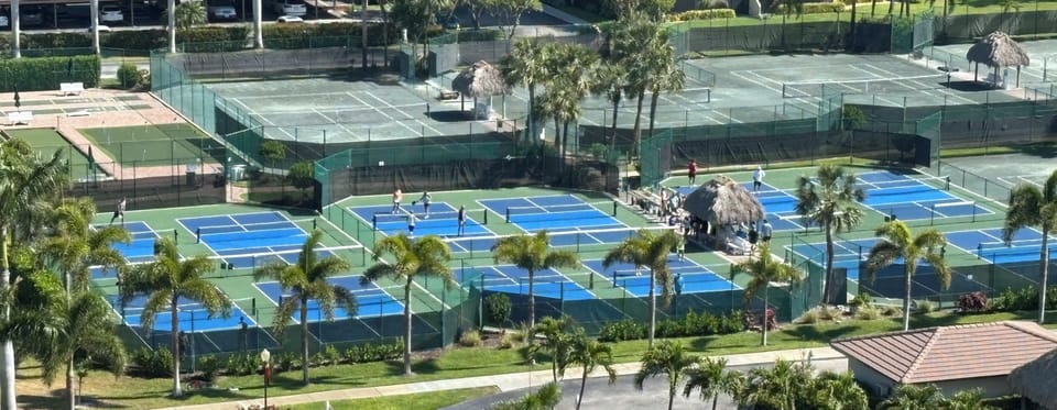 12 Pickleball Courts