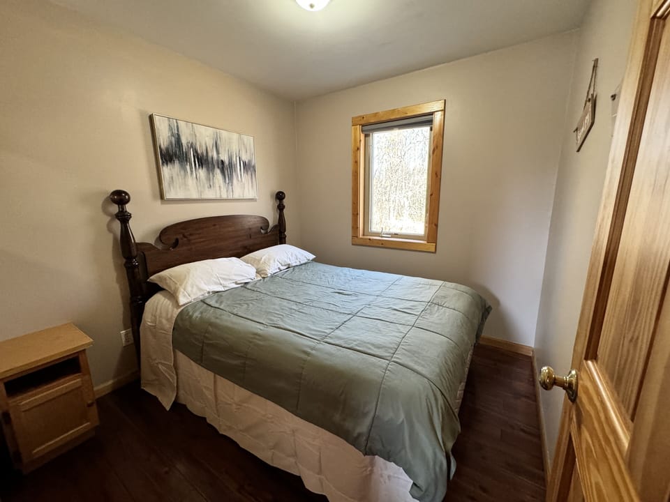 Main level; queen bed.