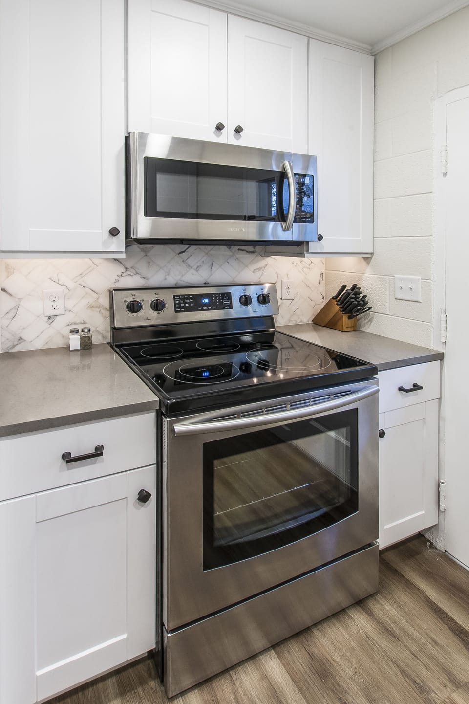 Kitchen range and microwave