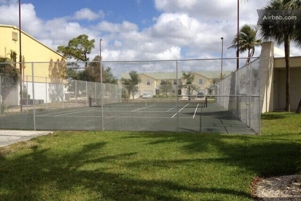 Sport court