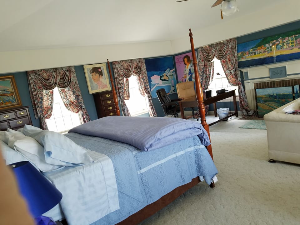 Top of the line king size bed ~