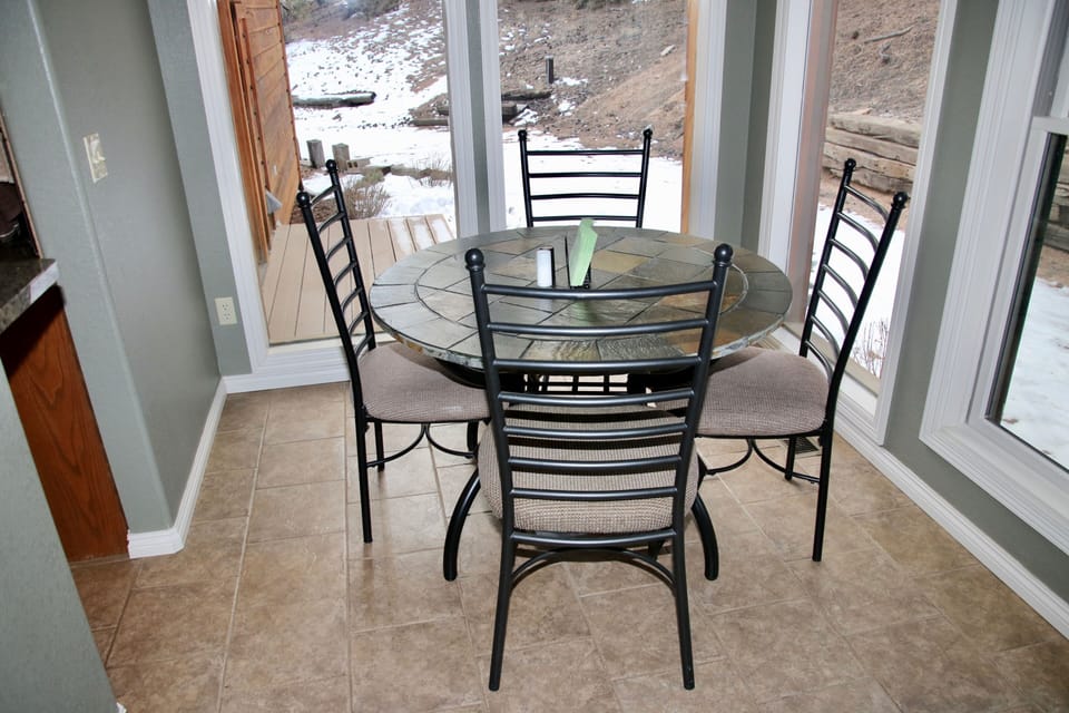 Breakfast Nook