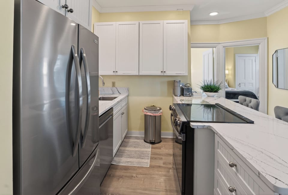 Fully stocked kitchen, wonderful for those nights you want to dine in.